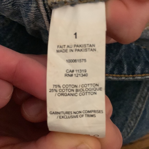 NWOT Garage Medium Wash Denim Shorts - Picture 5 of 5